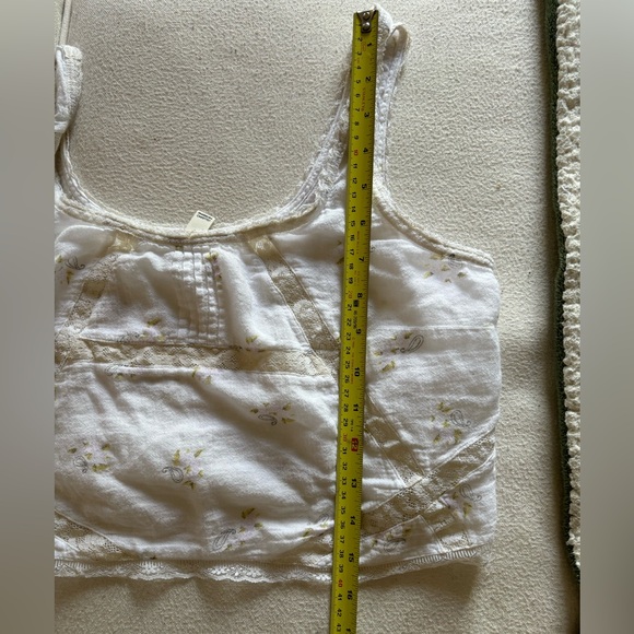 Vintage Billabong cropped paisley white and yellow tank top - Picture 7 of 7